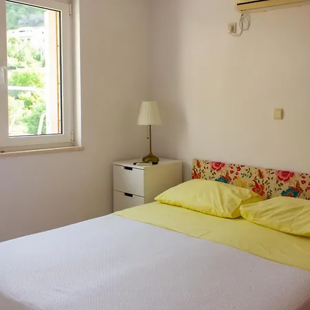 Apartament Divna And *