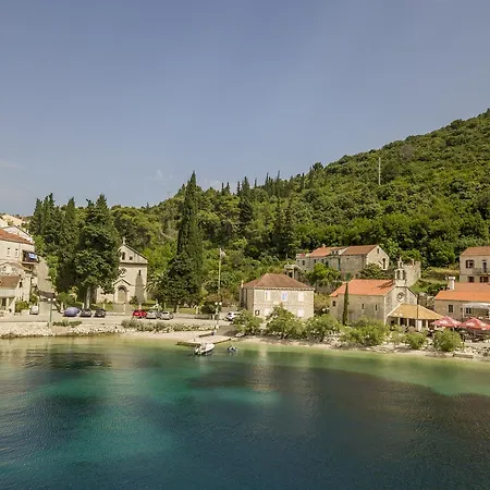 Apartament Divna And Račišće