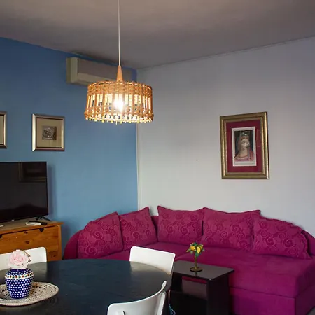 Divna And * Račišće