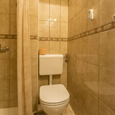 Divna And Račišće